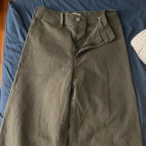 Universal Thread Women's Wide Leg Jeans in Olive